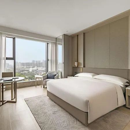 Doubletree By Hilton Shenzhen Nanshan Hotel & Residences Exterior photo