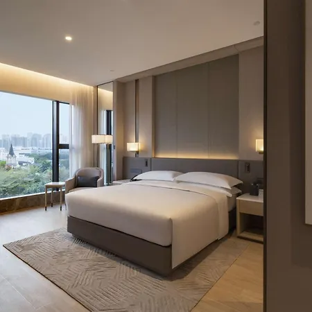 Doubletree By Hilton Shenzhen Nanshan Hotel & Residences Exterior photo