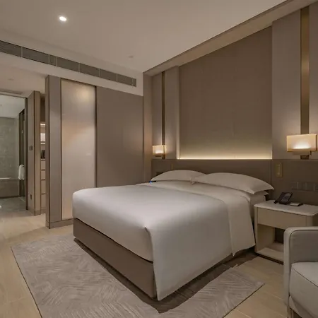Doubletree By Hilton Shenzhen Nanshan Hotel & Residences Exterior photo