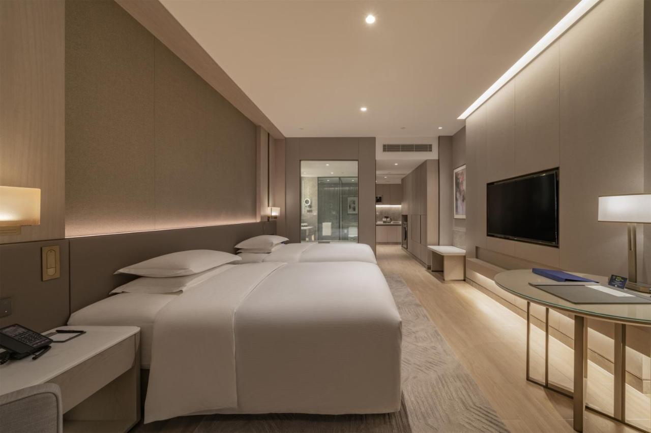 Hotel Doubletree By Hilton Nanshan & Residences 5*
