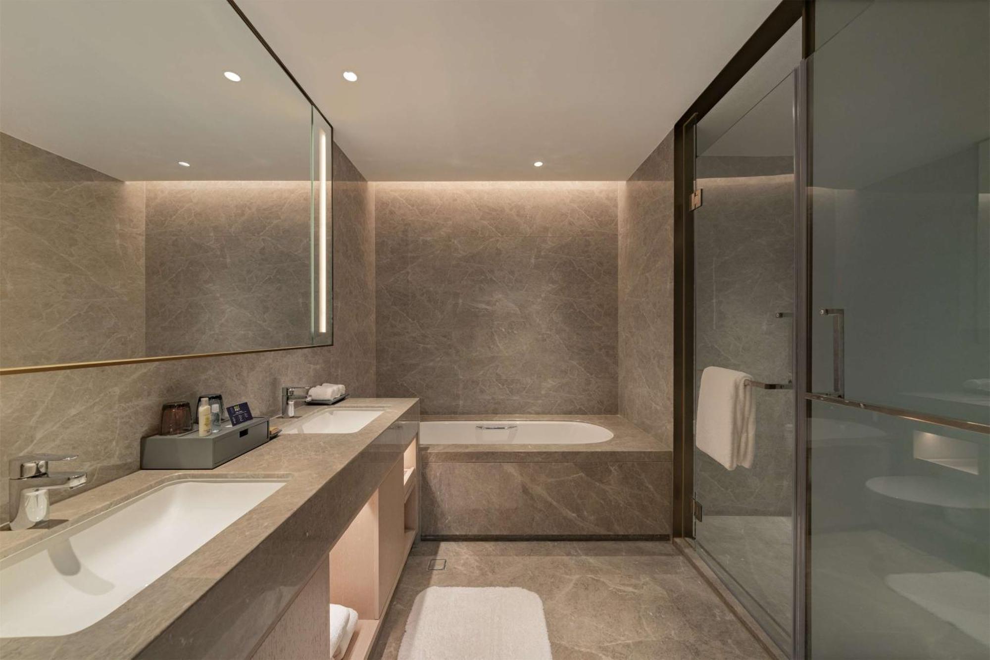 Doubletree By Hilton Nanshan & Residences 5* Shenzhen
