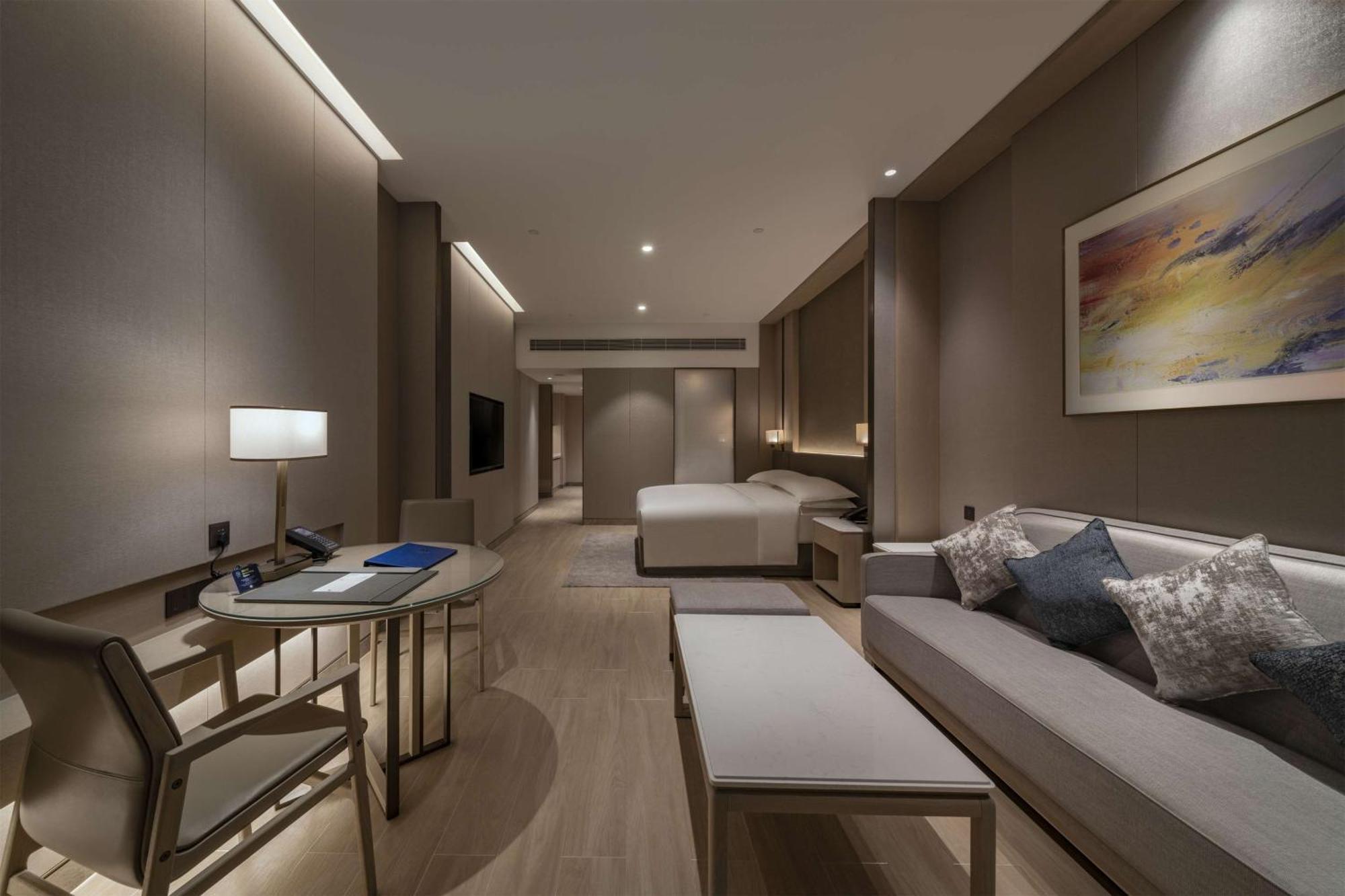 Doubletree By Hilton Nanshan & Residences Hotel
